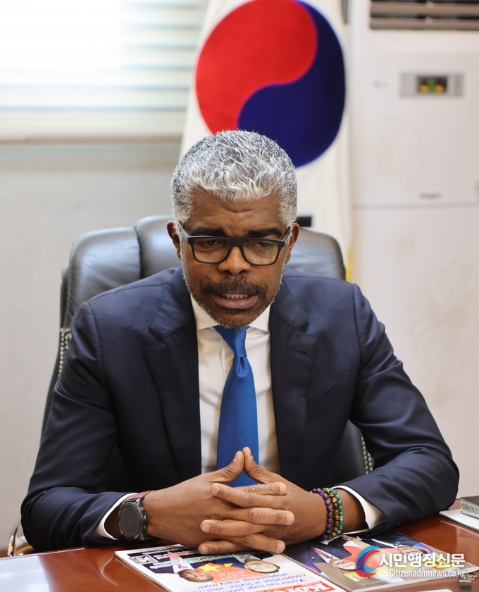  리카르도 비에가스 다브레우 앙골라 교통부 장관 (사진=시민행정신문 )