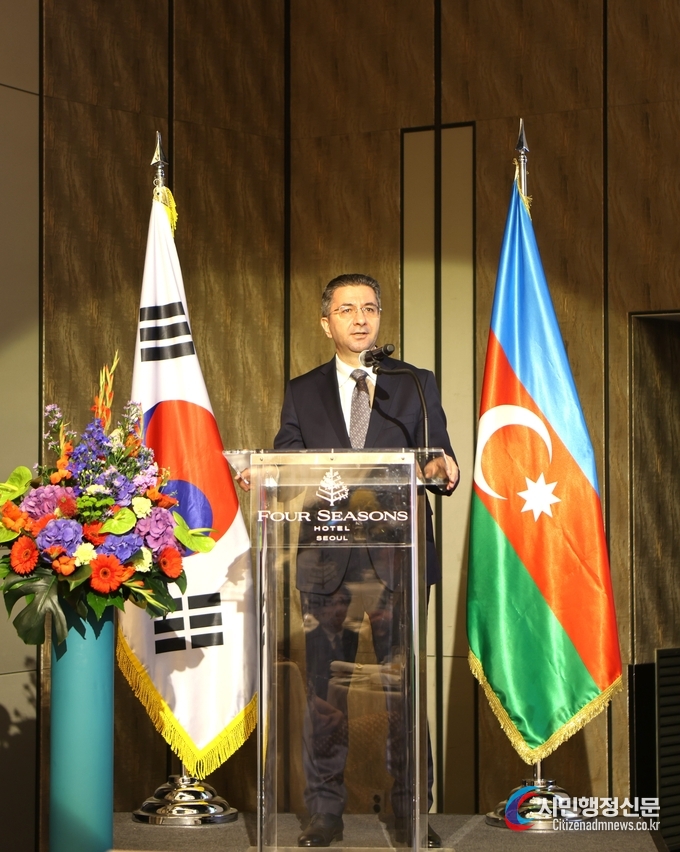 Ambassador Ramin Hasanov of the Republic of Azerbaijan in Seoul delivers a speech at the National Day reception at the four Seasons Hotel in Seoul on May 30.