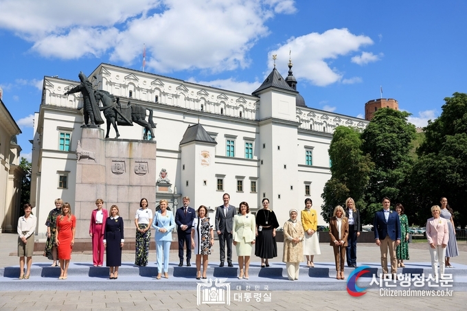 First Lady Kim Keon-hee attends the official NATO Summit spouses’ program on July 12.