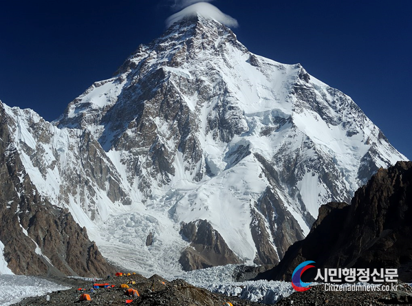  K2, located in the Karakoram Range, stands at an elevation of 8,611 meters (28,251 feet), making it the second-highest peak in the world after Everest. Known for its extremely challenging climbing conditions, it is often referred to as the "Savage Mountain." (Photo: Pakistan Embassy)