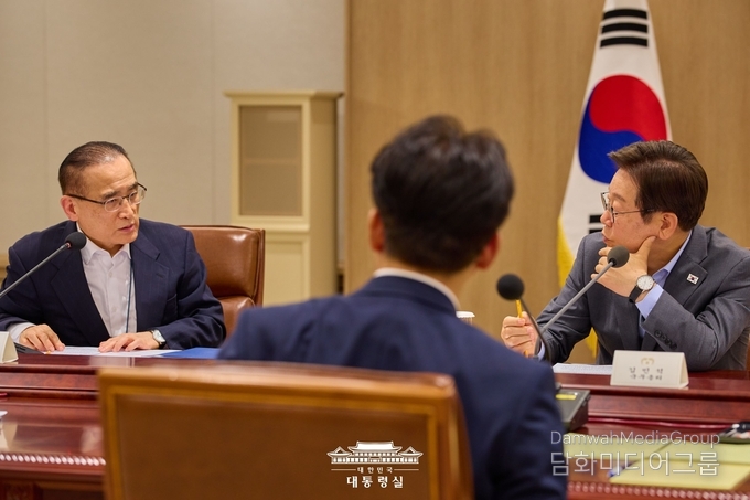 이재명 대통령이 10일 오후 국가안전보장회의(NSC) 전체회의를 직접 주재했다.(사진-대통령실)
