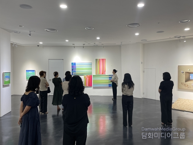 김자영작가 설명