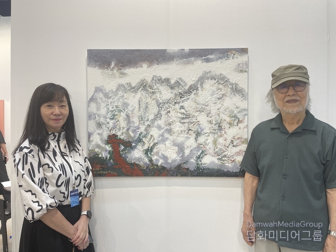 박경임관장. 신현국화백
