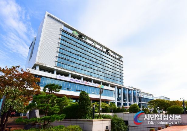 사상구청 전경