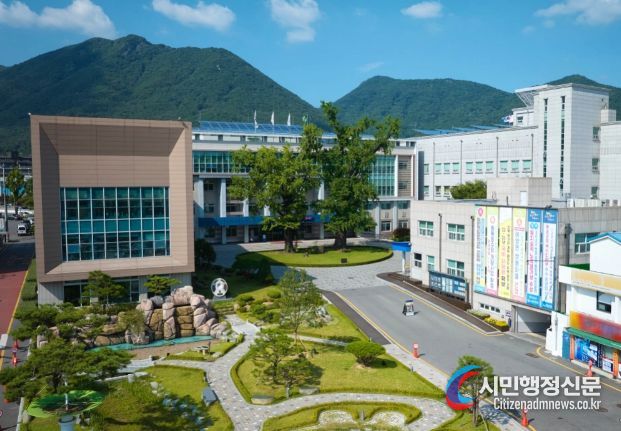 화순군 농업인은 농작물 재해보험에 가입하세요.
