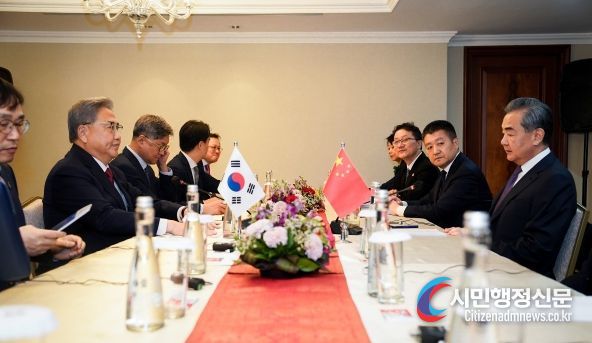 박진 외교부장관, 왕이 중국 정치국 위원 회담