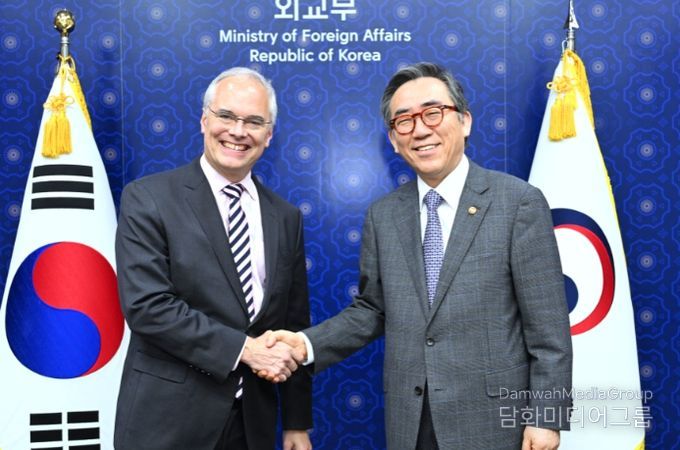 조태열 외교장관, 감염병혁신연합(CEPI) 대표 면담