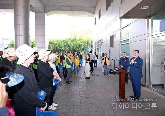 파주시, 금촌역 일대 국토대청소 실시