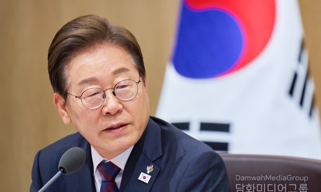 이재명 대통령, G7 정상회의 참석 위해 출국…“K-민주주의 저력 세계에 알릴 것