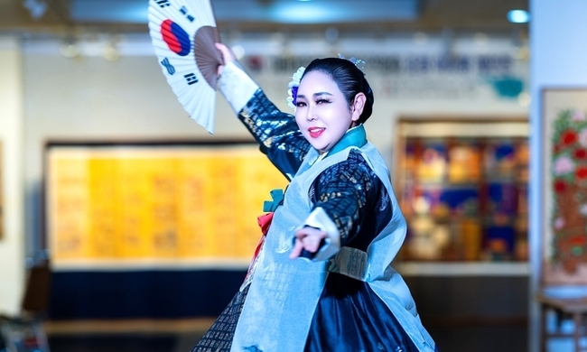 아시아국제영화제, 홍보위원 선발대회 및 k-민화한복 패션쇼 개최