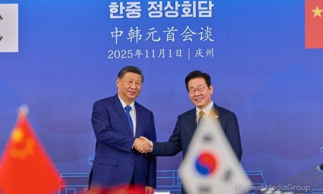 이재명 대통령, 시진핑 중국 국가주석과 취임 이후 첫 정상회담