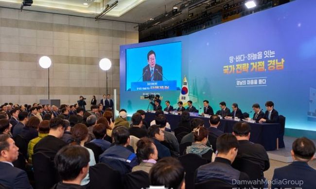 이재명 대통령 "모든 돈 부동산투기로 몰리면 발전 못해…반드시 시정"