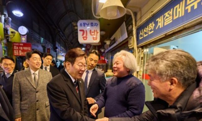 이재명 대통령, 통인시장 식당 방문