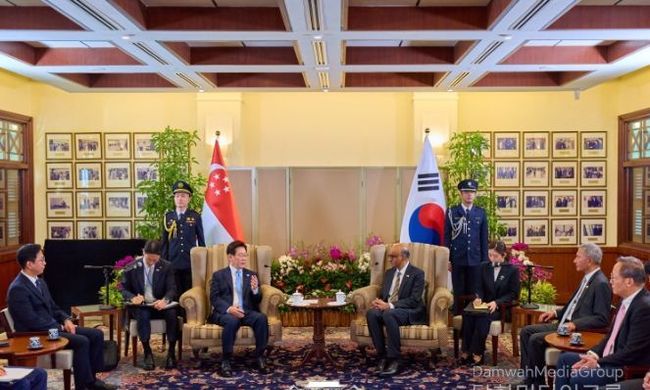 이재명 , 싱가포르 대통령 면담