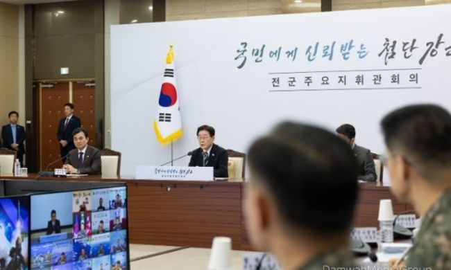 이재명 대통령 "최상의 군사 대비태세…전작권 회복 조속 추진될 것"
