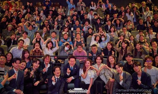 이재명 대통령 부부, 영화 '내 이름은' 관람