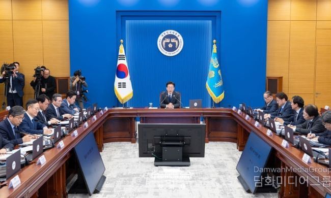 이재명 대통령 "사측은 노동자를 동반자로, 노동자·노조는 책임 의식을"