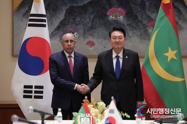 9월 20일 윤석열 대통령은 모하메드 울드 가즈와니 모리타니아 대통령과 한-모리타니아 정상회담을 가졌다.