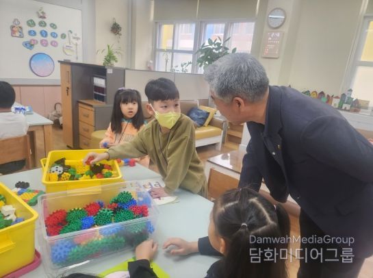 천범산 충북부교육감,‘늘봄학교’봉명초 현장 방문