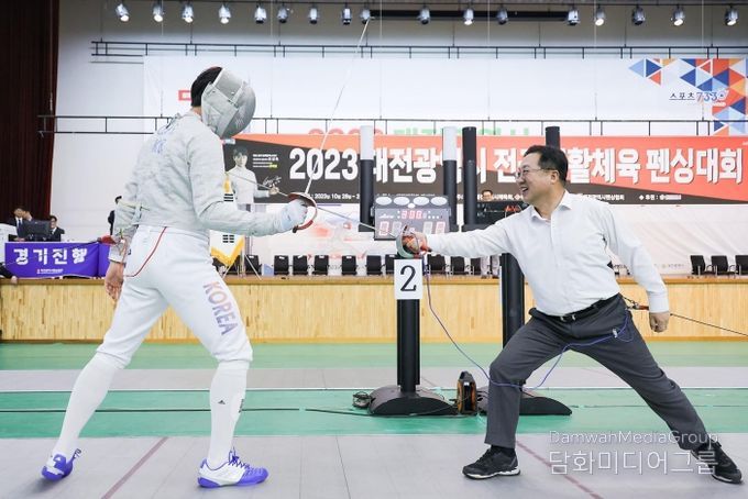 오상욱 선수와 이장우 대전시장