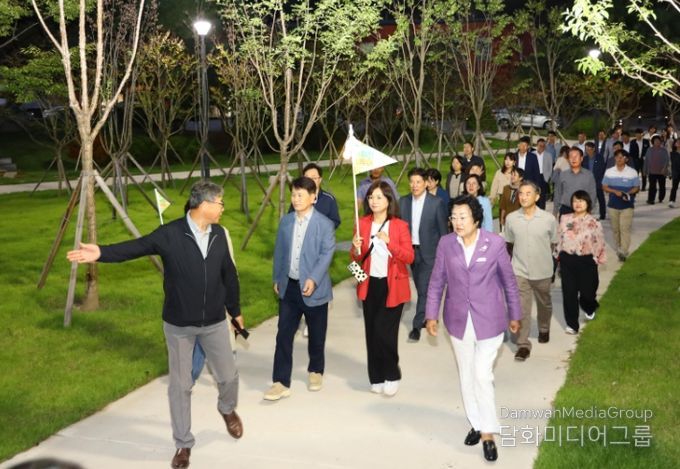 김경희 이천시장, ‘이천의 낮과 밤’ 야간시티투어 참관