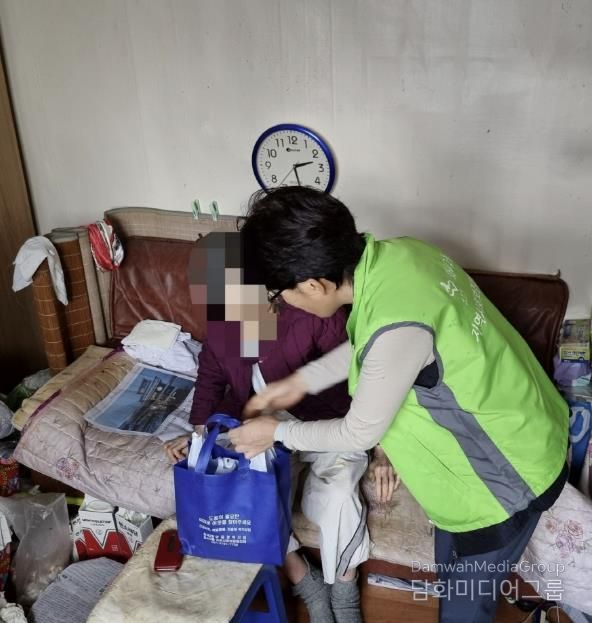 수원시 팔달구 화서2동 지역사회보장협의체, 화사한 반찬나눔으로 이웃사랑 실천