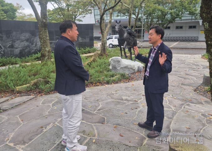 윤종영 의원, “군마 레클리스 기념행사, 경기도-제주-마사회 협력 통해 전국적 상징사업으로 발전시켜야”