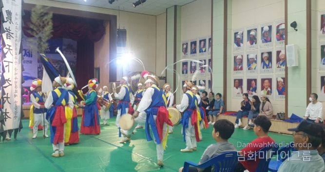 전년도 사진