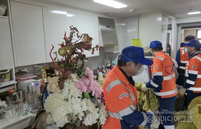 장곡동, ‘똑똑 주거환경 클린사업’으로 취약 가구에 깨끗한 보금자리 마련