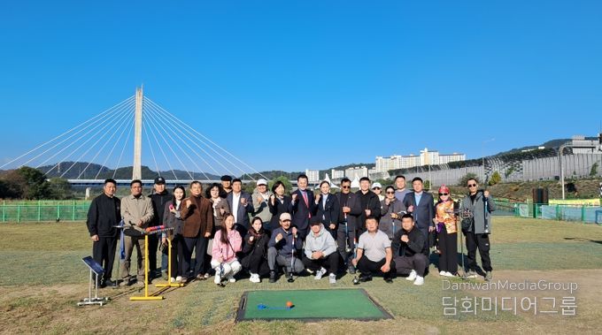 몽골 헹티 아이막 도지사 일행 파크골프장 방문
