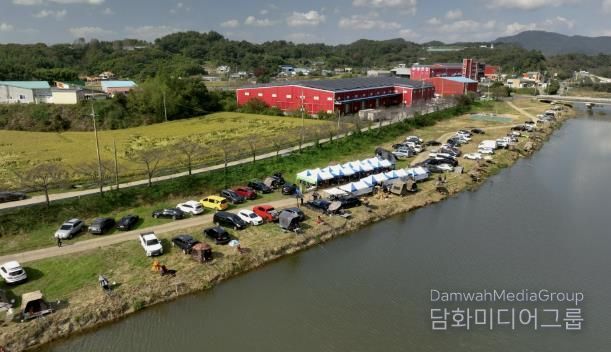 홍성군, 광천천에 낚시 열기와 봉사의 빛 물들다