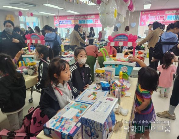 아이봄 키즈카페서 육아용품 ‘반짝 벼룩시장’