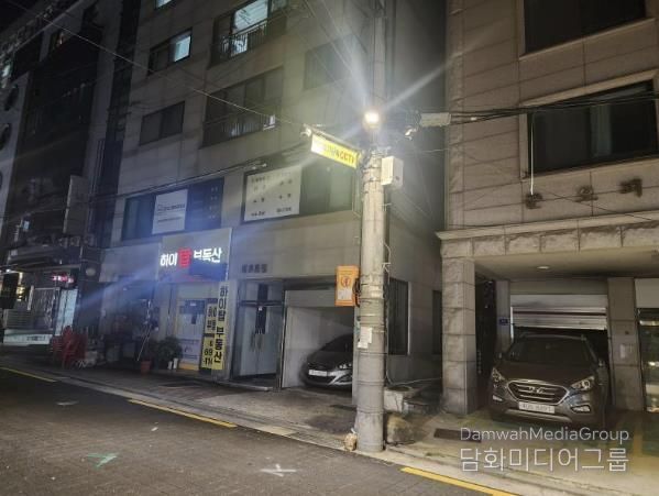 창1동 쌍리단길 일대에 설치된 스마트보안등