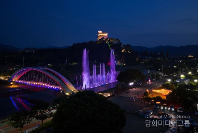 화순꽃강길 음악분수와 개미산 전망대