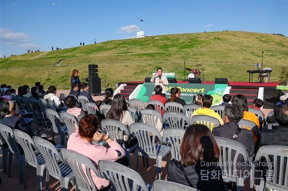 김해시 가야고분군 월간행사 ‘대성동고분군 작은음악회’