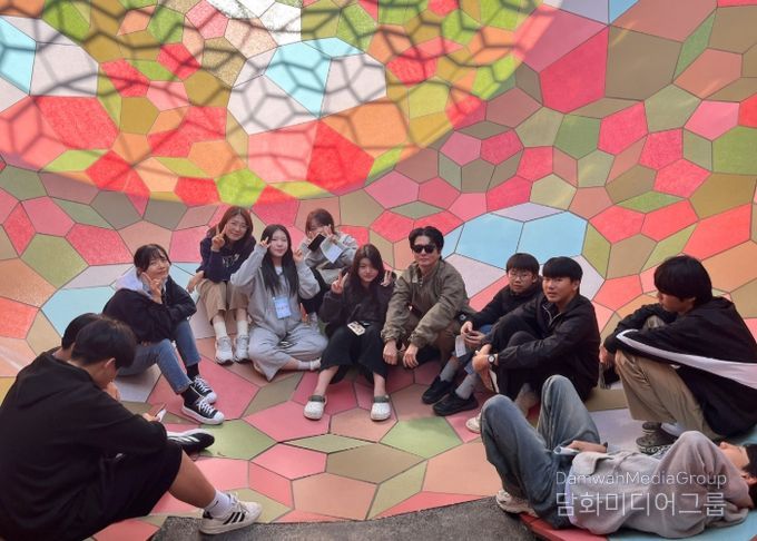 지난달 31일부터 1박 2일간 청소년들을 위한 첫 ‘쉬었다 가도 괜찮아 삶은 여행 캠프’인 섬마을 인생학교가 진행됐다.