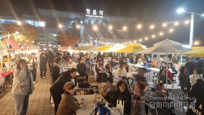 정읍역 광장 ‘북적’…슈퍼푸드 페스티벌, 주말 명소로 ‘우뚝’