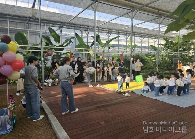 인제 스마트팜 온실, 체험학습 명소로 인기