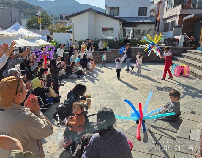 세대를 아우르는 ‘당산 아래 가을소풍’ 성료