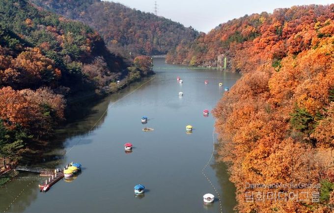 3경 입곡군립공원의 단풍