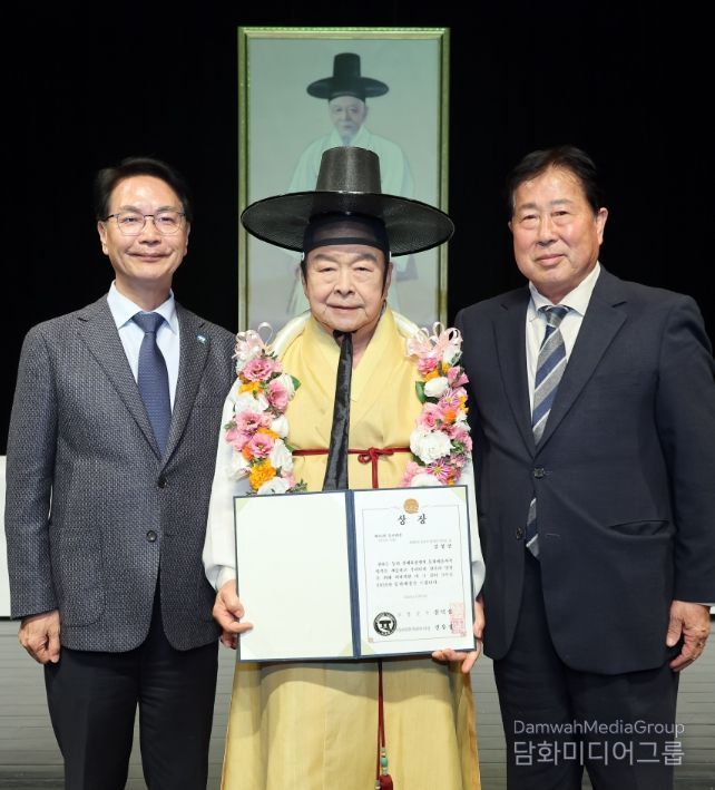 ‘제35회 동리대상 시상식’ 김청만 명인(판소리 고법) 수상