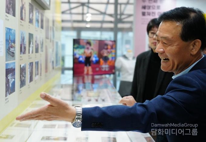 제5회 성북 마을기록 전시 ‘가족, 내마음속 책갈피’16일까지 선보여