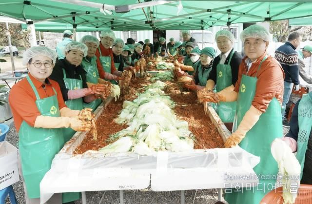 광주시 초월읍 새마을회, ‘사랑의 김장 담그기’ 행사 열어