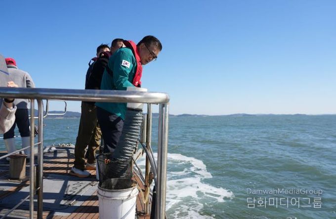 때 이른 황백화에 서천 김 양식 비상