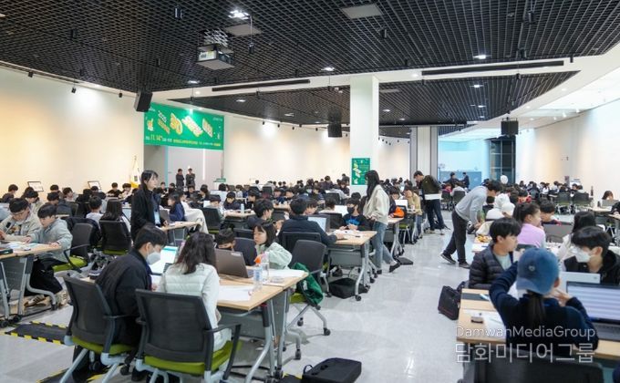 충남교육청, 상상과 도전으로 미래를 설계하다