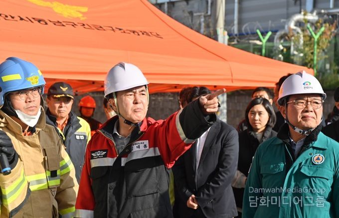 김태흠 충남도지사, 물류센터 화재 진압 현장 점검
