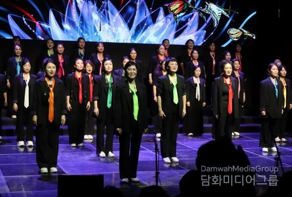 달성군립합창단, ‘가을 愛 노래’ 로 관객과 함께한 음악의 밤