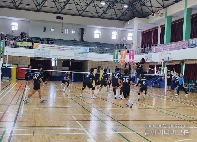 제1회 문경돌리네습지배 전국 남녀 초청 배구대회