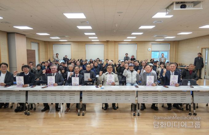 서천군, 2025년 노인일자리 박람회 성황리 개최