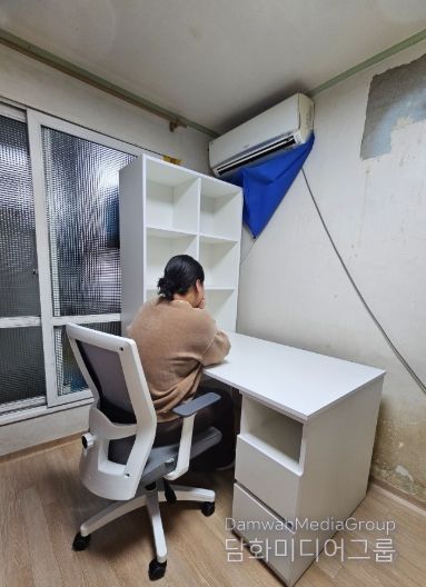 진건읍, 열악한 학습환경 아동·청소년 위해 책상 세트 지원